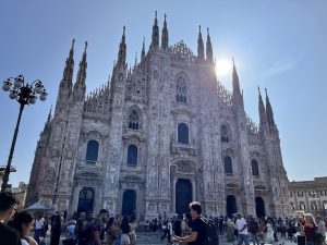 Lịch Trình 5 Ngày 4 Đêm Khám Phá Milano 2025
